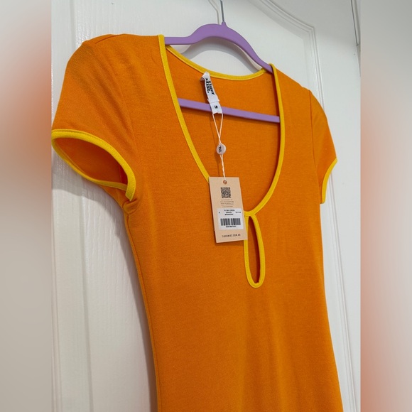 Tiger Mist Viv Maxi Dress Orange Bodycon Cutout Slit Maxi Dress Size Small NWT - Picture 6 of 8